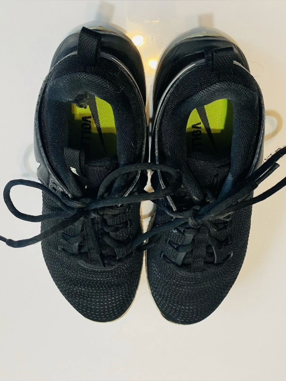 Nike Black Knit Lace-Up Athletic Sneakers Green Yellow Insoles Size 9.5